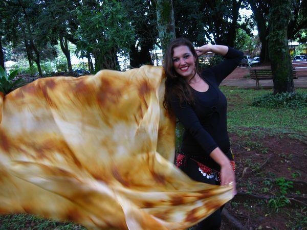 Véu Floral de Seda para Dança do Ventre
